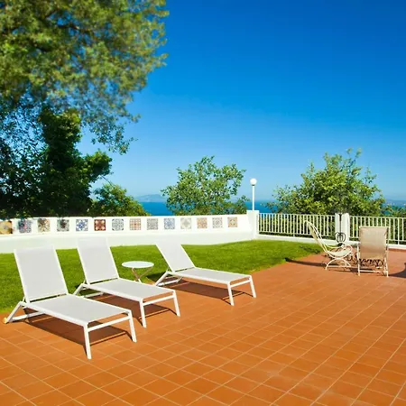 Villa Eva