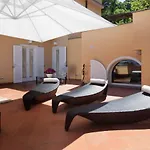 Eva Villa Sorrent