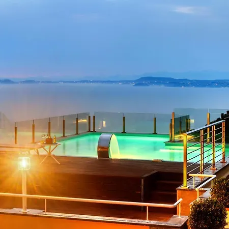 Eva Villa Península Sorrentina